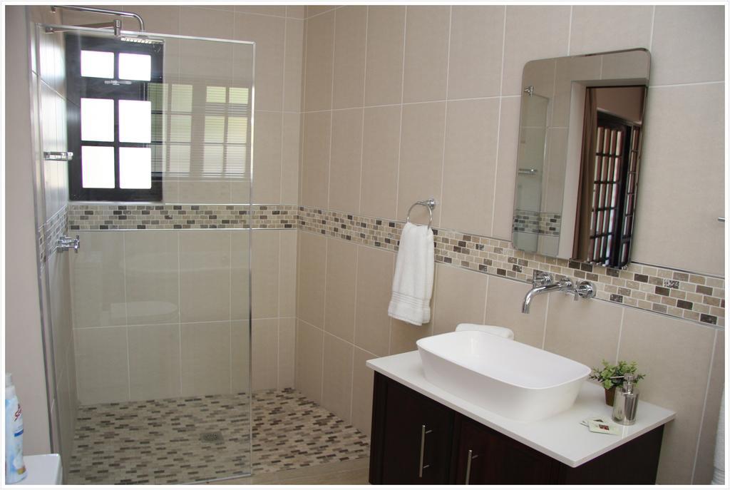 Be At Home Guesthouse Klerksdorp Zimmer foto