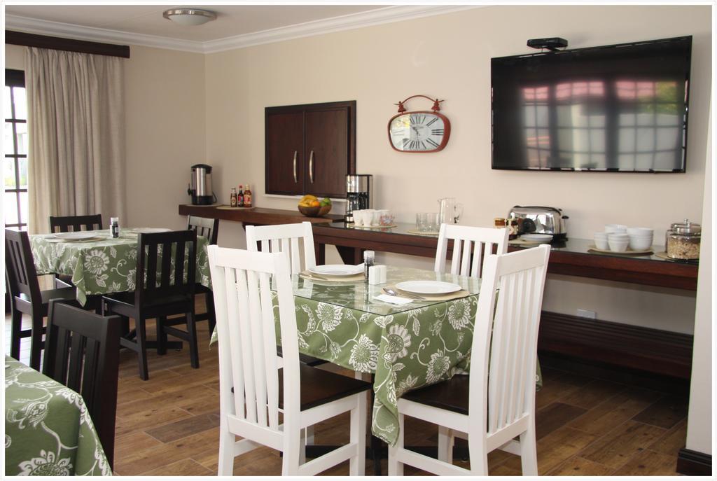 Be At Home Guesthouse Klerksdorp Exterior foto